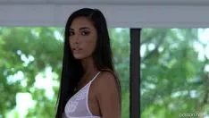 Play The beautiful girl with small breasts receives a deep blowjob and a terrible fuck