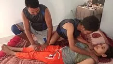 Redare Ana este pasionata foarte tare de sex anl in grup