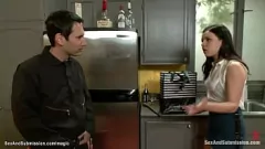 Oynat Big Cock Handyman'ın Kaba BDSM karşılaşması hile karısı