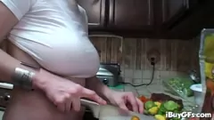 Abspielen Redhead Busty Babe Tyla Wynns Hardcore -Schwanz Saughot & Cumshot